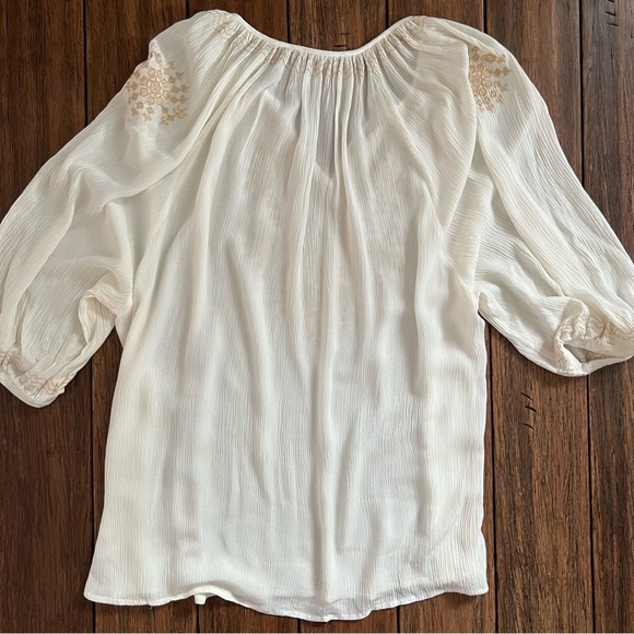 C&C California 1X Boho Embroidered Lightweight Top Cream Festival Beachy Cottage - Picture 8 of 11